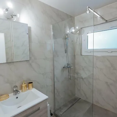 Luxury Avec Vue Lac